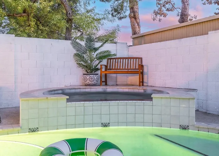 Ferienhaus Stylish Pool Sauna Hottub Phoenix